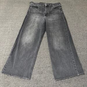 Old Navy Extra High Rise Wide Leg Jeans Grey Denim Women's Size 12 Cropped